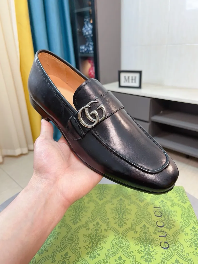 Men's shoes 💰500🌹🌹【GUCCI】The most popular classic Gucci leather shoes. Synchronized with the official website, the upper is made of Italian first-layer cowhide ➕cowhide lining, with unique brand and unique craftsmanship. Highlighting the hot style of the new year. Stop hesitating, stop wandering, get it now. Number: 38--44
